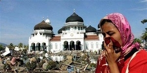 Masjid Baiturrahman Aceh - Mukjizat! 6 Masjid ini Tetap Utuh Meski Diterjang Bencana