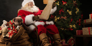 Sinterklas Membalas Surat - Kanada - 15 Tradisi Natal Unik Di Dunia