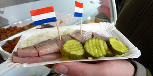 Polandia - Ikan herring - 7 Makanan Khas Tahun Baru Di Dunia