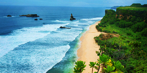 Pantai Buyutan Pacitan - 7 Pantai di Jawa Timur ini Cocok Jadi Destinasi Unggulan