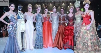 Foto Model Indonesia on Foto  Cantiknya 10 Finalis Top Model Miss World 2013 Dengan Gaun Khas