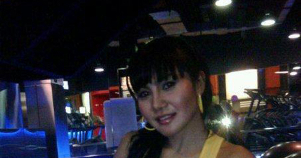 Foto Hot Novita Sari, Seksi dan Menggoda! - 10